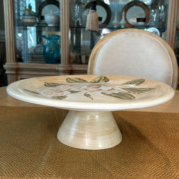 Magnolia Pedestal Cake Plate - Picture 5 of 9